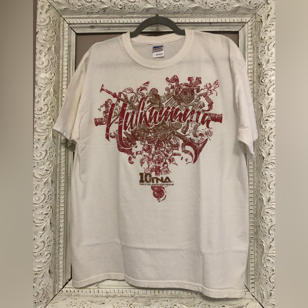 *RARE* Hulkamania TNA 10 years T-shirt. Size L. ❣️